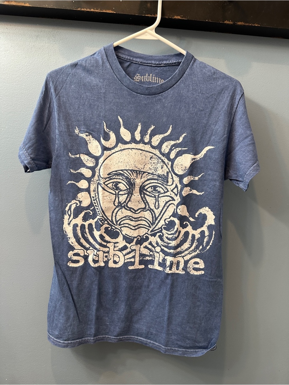 Sublime T-Shirt Sun Graphic Crying Size Small NEW Unisex